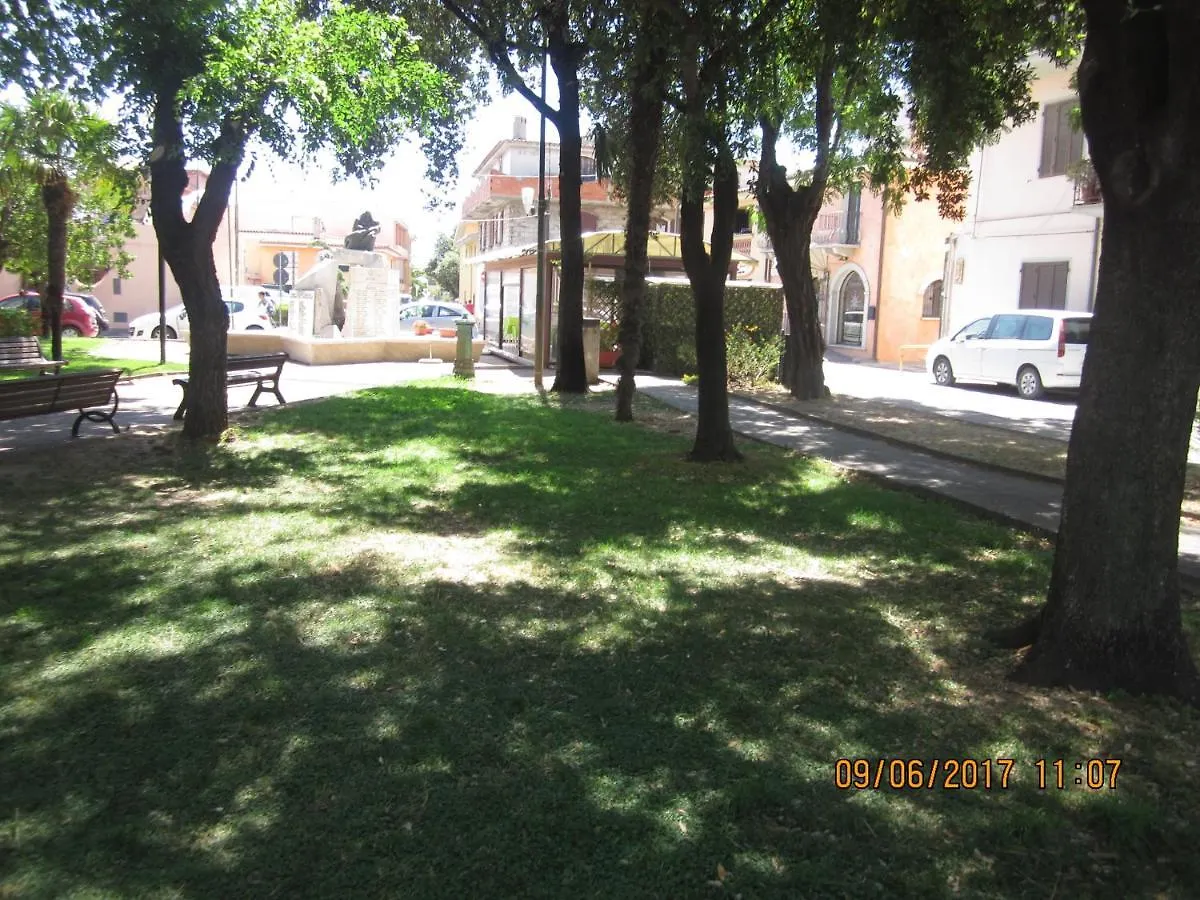 דירות אורוסיי The Square
