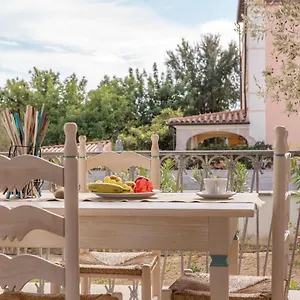 Le Residenze Del Golfo Di Hotel apartamentowy